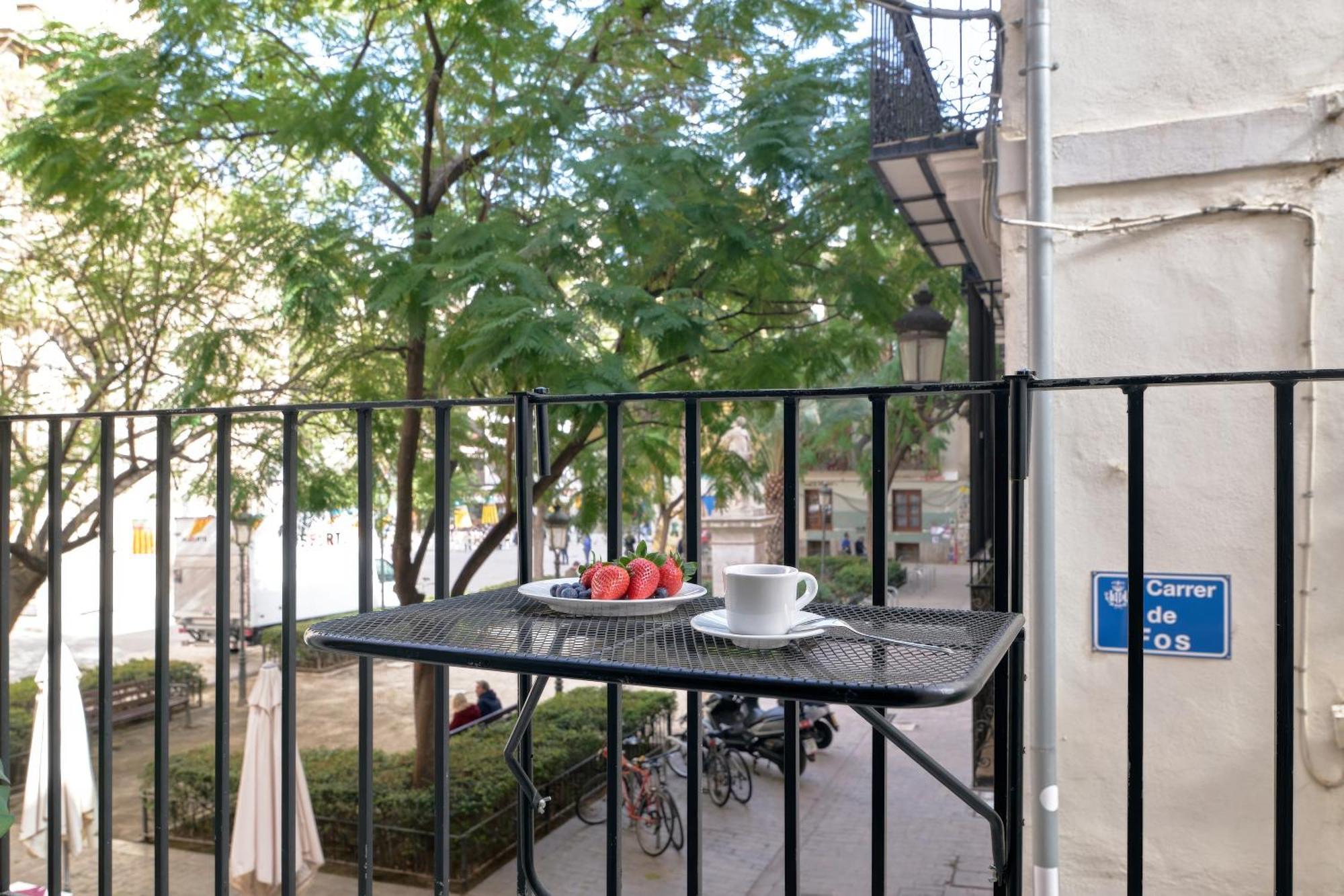 Apartamento De Diseno En La Plaza Del Carmen F1 Valencie Exteriér fotografie